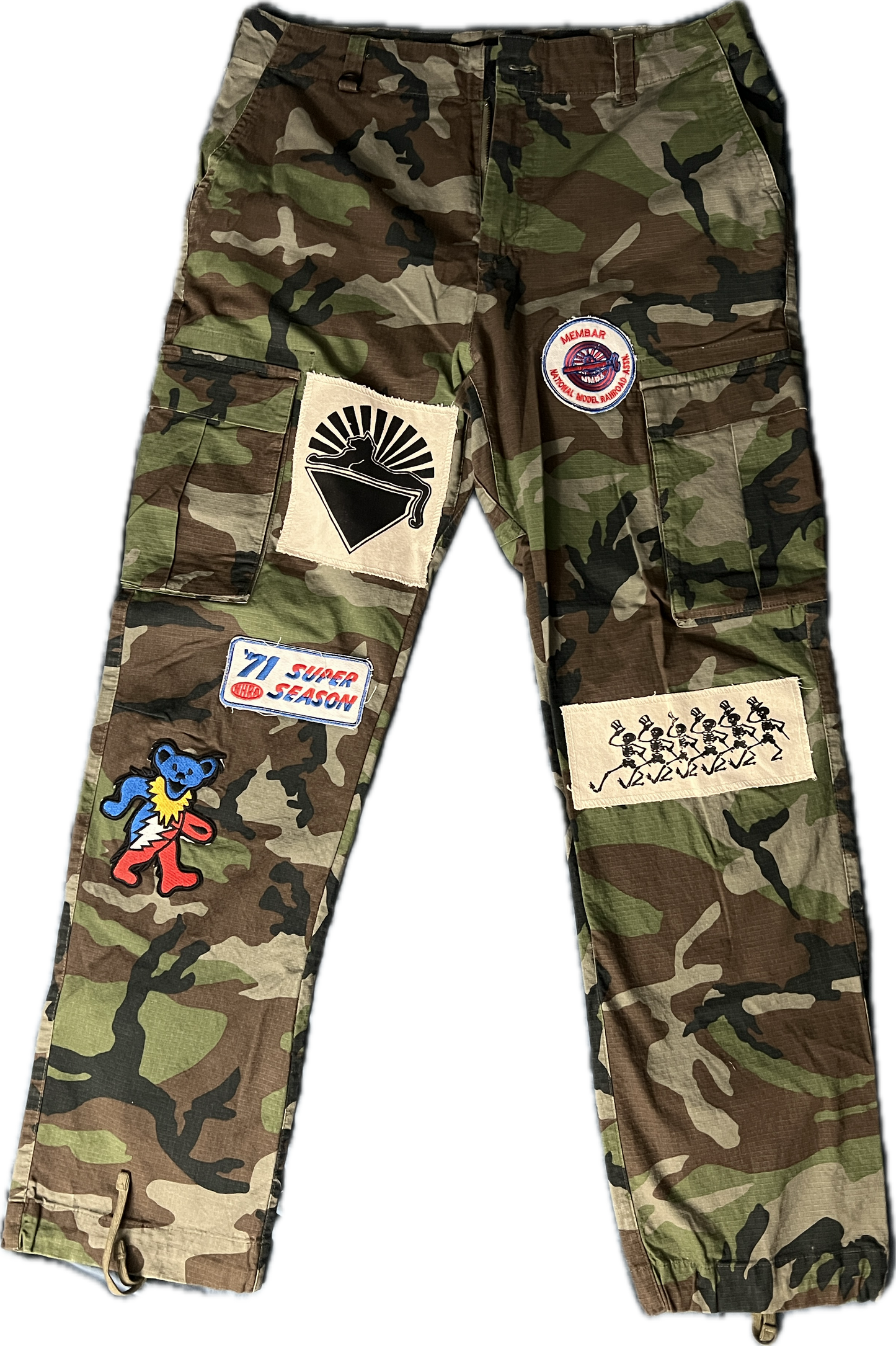 Nike SB camo pants with patches added size 32 Medium